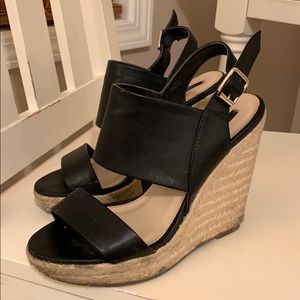 Black Wedges✨
